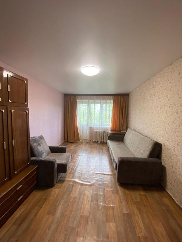 1 комната в 9-комнатной квартире, 17.3 м²