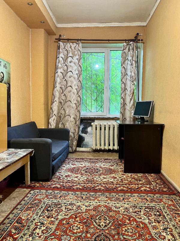 1 комната в 4-комнатной квартире, 10.5 м²