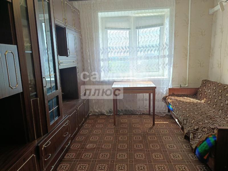 1 комната в 8-комнатной квартире