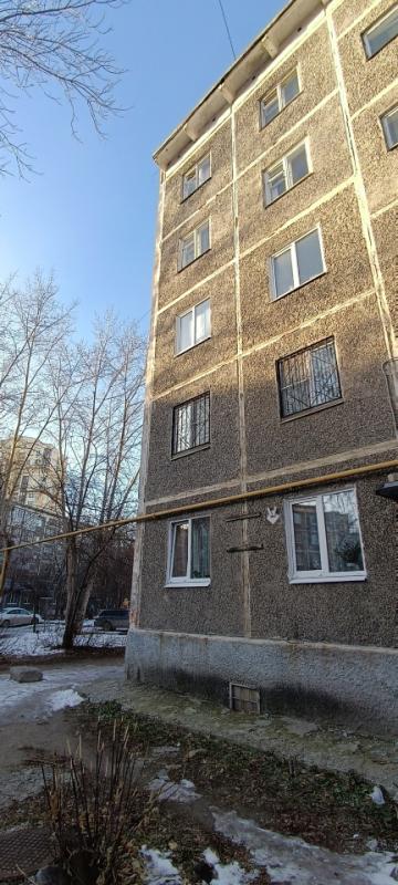 2 комнаты в 5-комнатной квартире, 22.4 м²