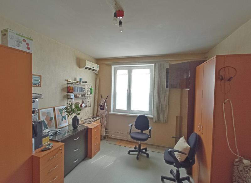 1 комната в 2-комнатной квартире, 13.8 м²