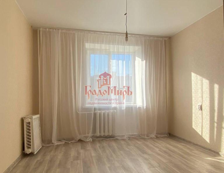 1 комната в 12-комнатной квартире, 17.5 м²