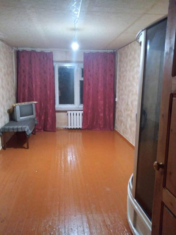 1 комната в 9-комнатной квартире, 18.6 м²