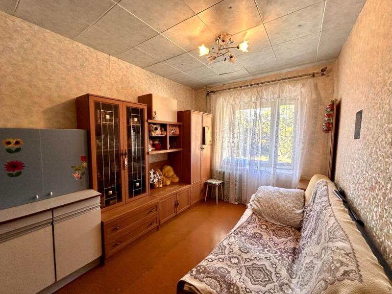 1 комната в 8-комнатной квартире, 13.2 м²