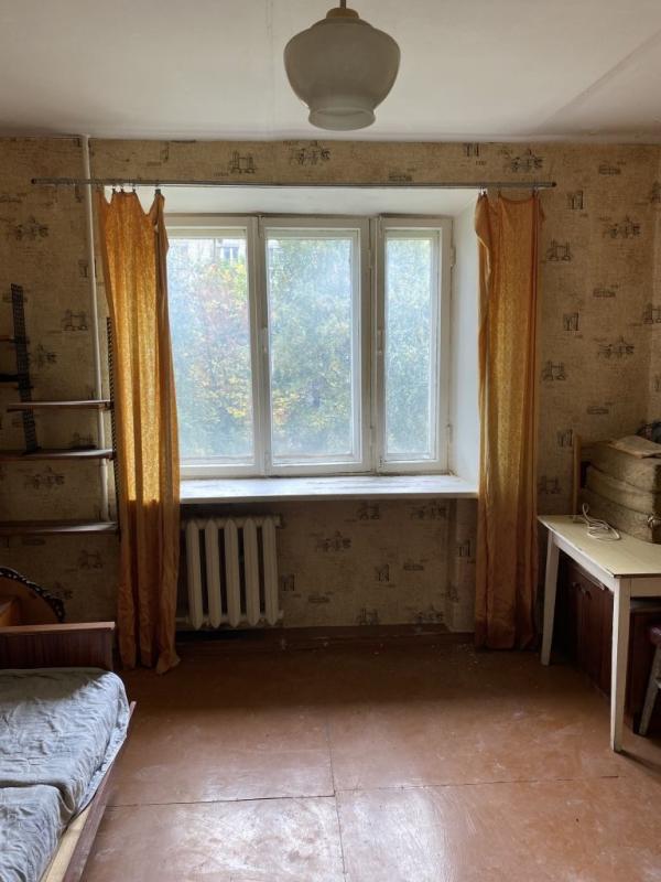 1 комната в 8-комнатной квартире, 13.4 м²