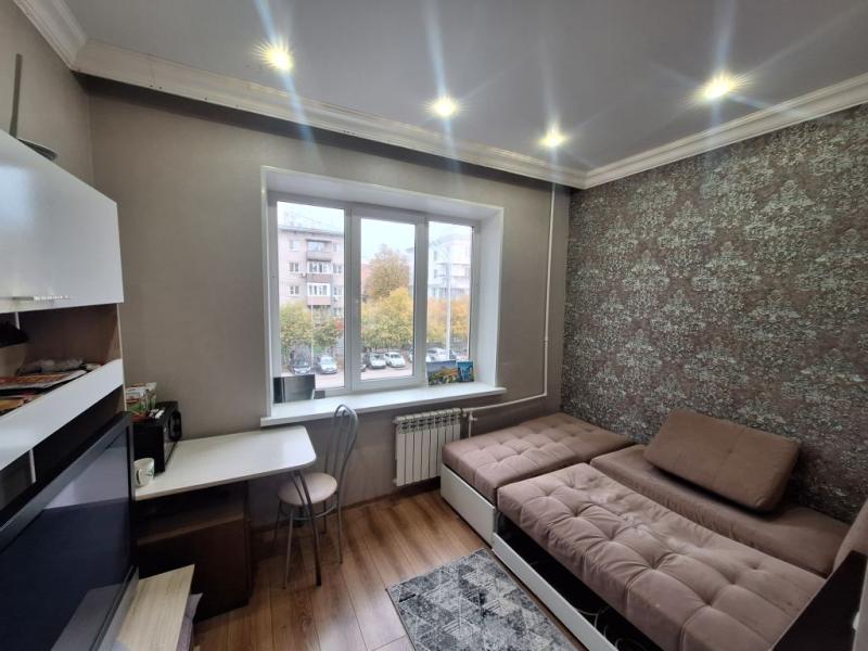 1 комната в 1-комнатной квартире, 14 м²