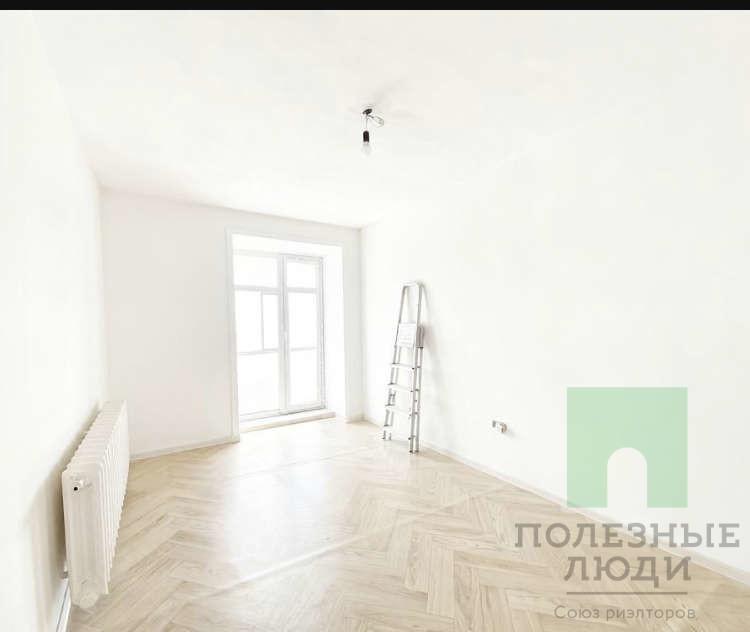 1 комната в 200-комнатной квартире