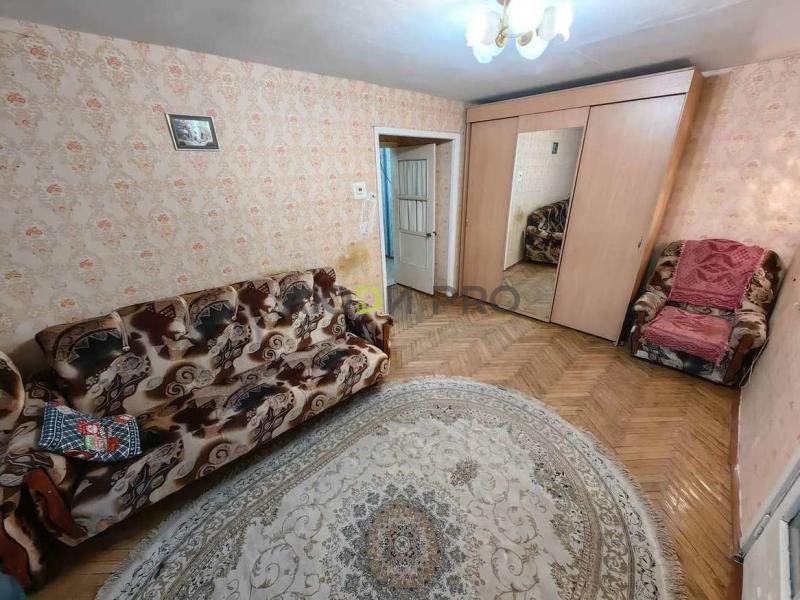 1 комната в 3-комнатной квартире