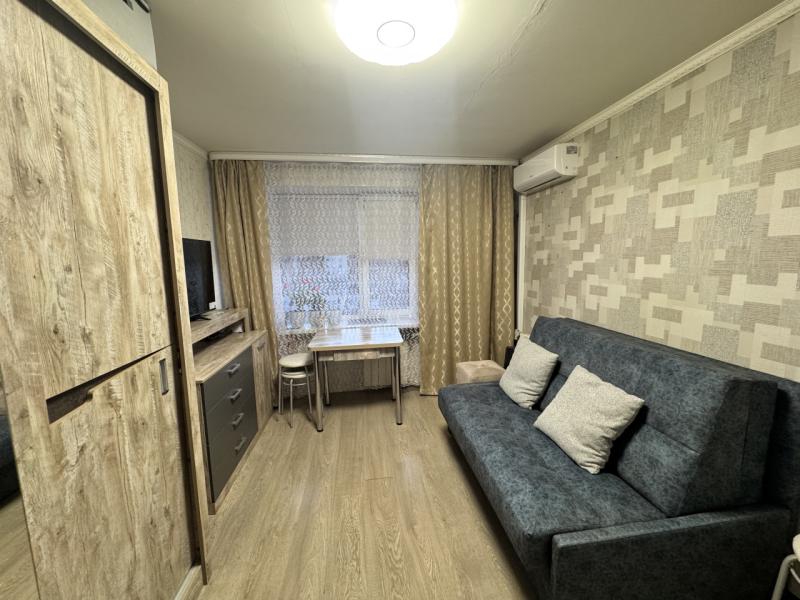1 комната в 8-комнатной квартире, 17.7 м²