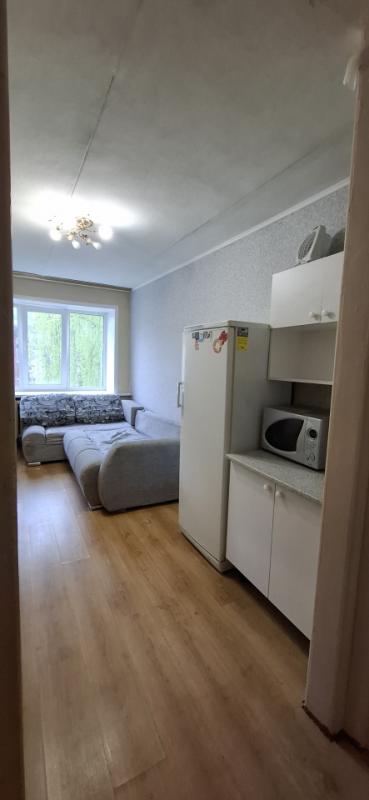 1 комната в 5-комнатной квартире, 13.5 м²