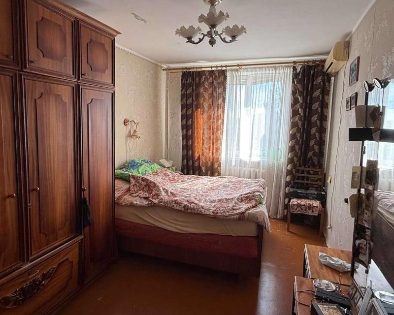 1 комната в 200-комнатной квартире