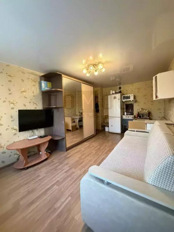 1 комната в 8-комнатной квартире, 17.5 м²