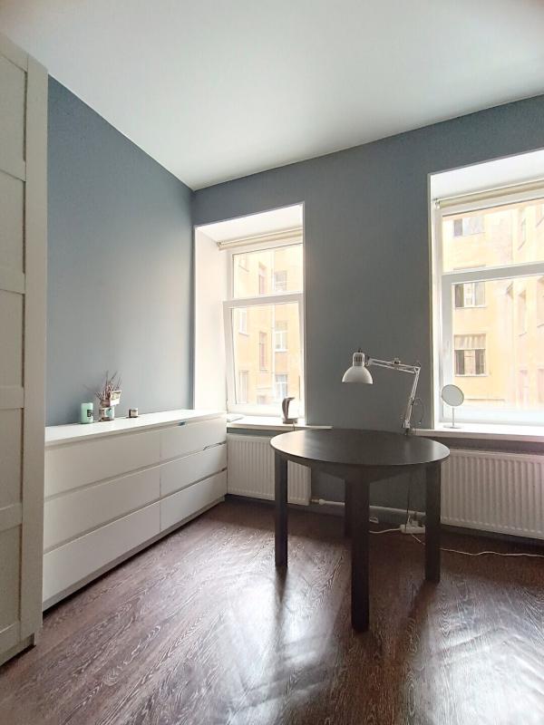 1 комната в 4-комнатной квартире, 18 м²