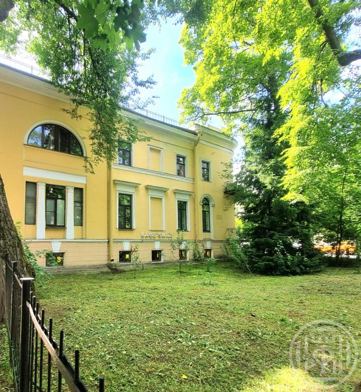 1 комната в 3-комнатной квартире, 17.4 м²