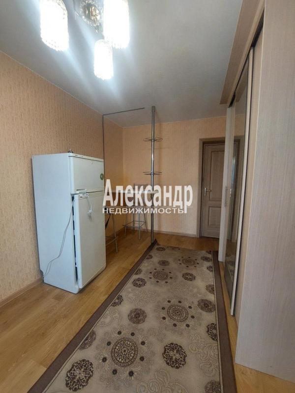 1 комната в 3-комнатной квартире, 13,4 м²
