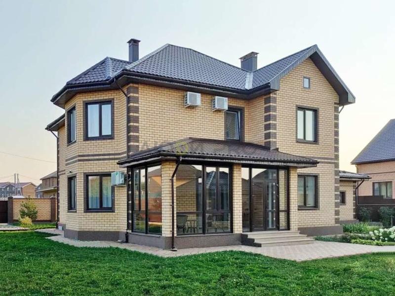 Дом, 309 м², 11 сот.