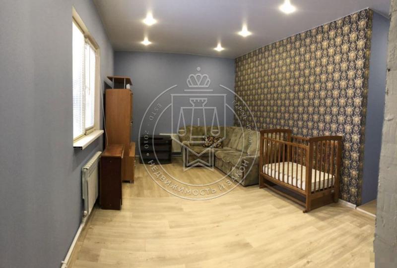 Дом, 100 м², 6 сот.