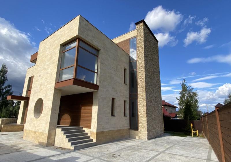 Дом, 550 м², 11 сот.