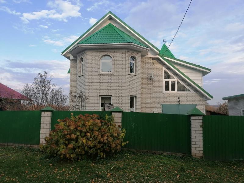 Дом, Ярославская область, с. Красное, Центральная улица, 12. Фото 1