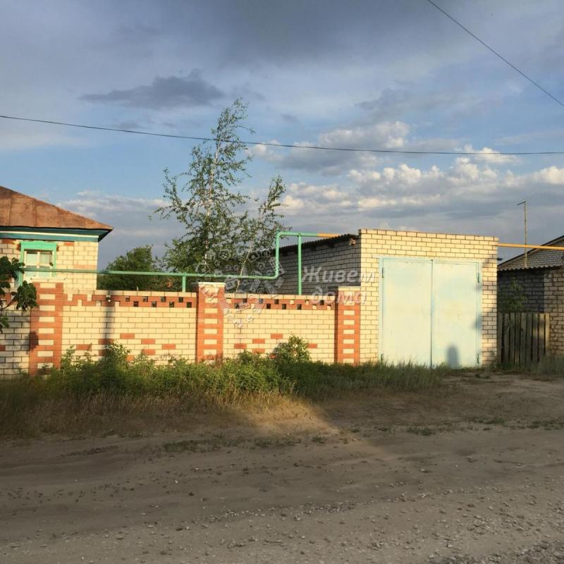 Дом, Волгоградская область, станица Кумылженская. Фото 1