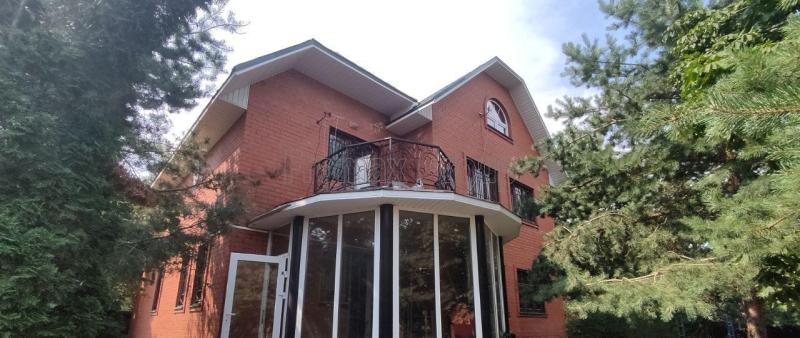 Дом, 350 м², 12 сот.