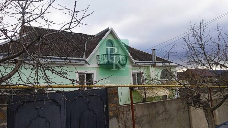 Дом, Республика Крым, пос. городского типа Куйбышево. Фото 1