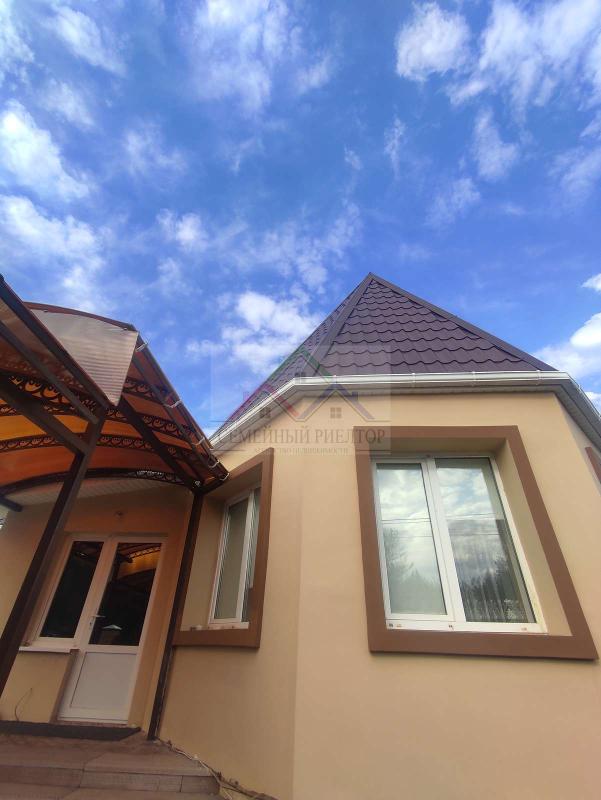 Дом, Белгородская область, Старый Оскол, жилой р-н Дубрава, Ромашковая улица. Фото 1