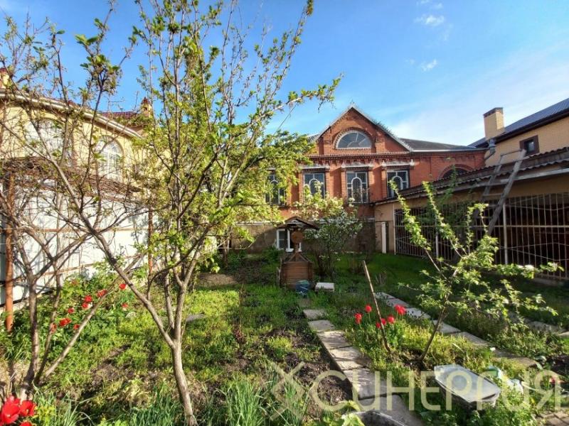 Дом, 417 м², 7 сот.