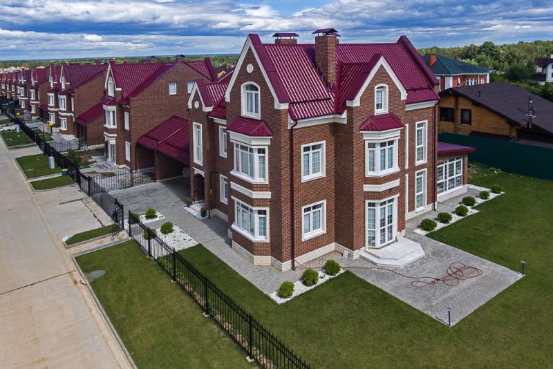 Дом, 280 м², 10 сот.