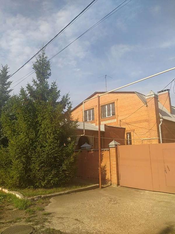 Дом, Самарская область, пос. городского типа Петра Дубрава, Полевая улица. Фото 1