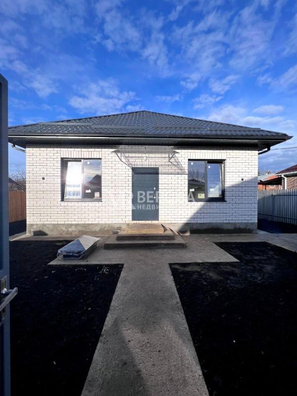 Дом, 110 м², 4 сот.