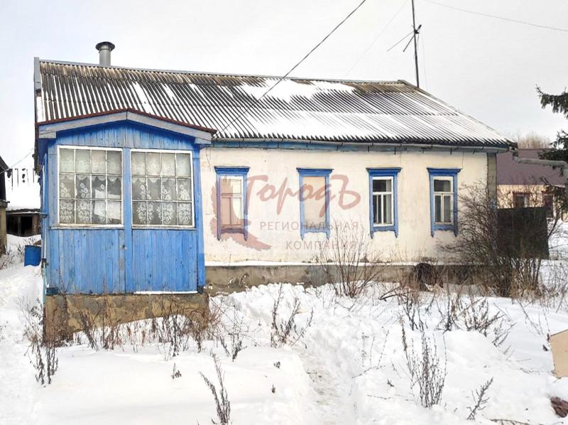 Дом, Орловская область, дер. Казначеево, 32. Фото 1