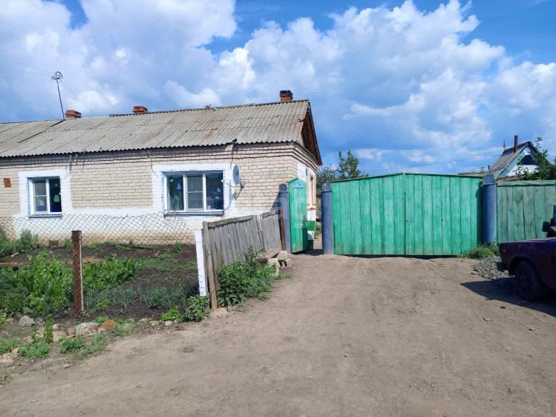Дом, Челябинская область, с. Уйское. Фото 1