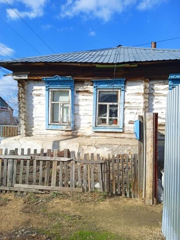 Дом, Челябинская область, с. Уйское, Комсомольская улица, 41. Фото 1