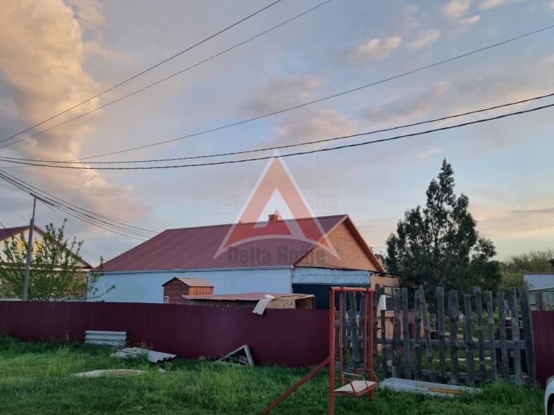 Дом, Астраханская область, пос Болдинский, Колхозная улица, 9. Фото 1