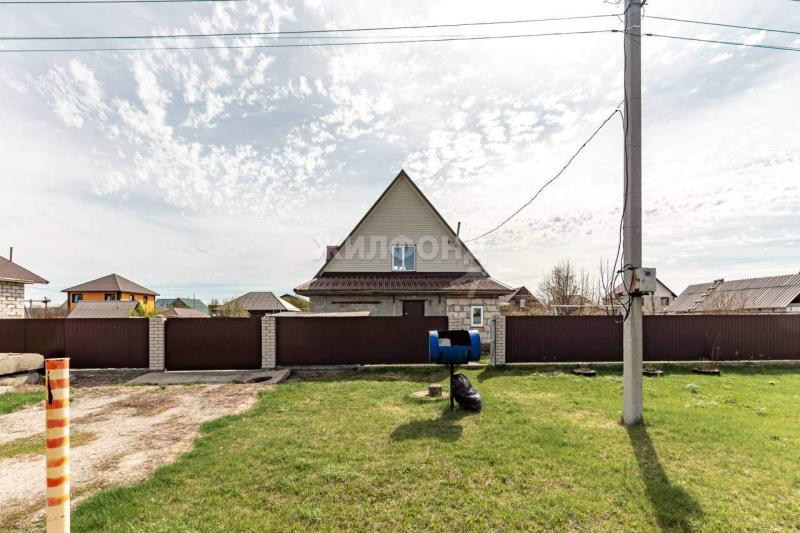 Дом, Алтайский край, Барнаул, мкр Авиатор, Светлая улица. Фото 1