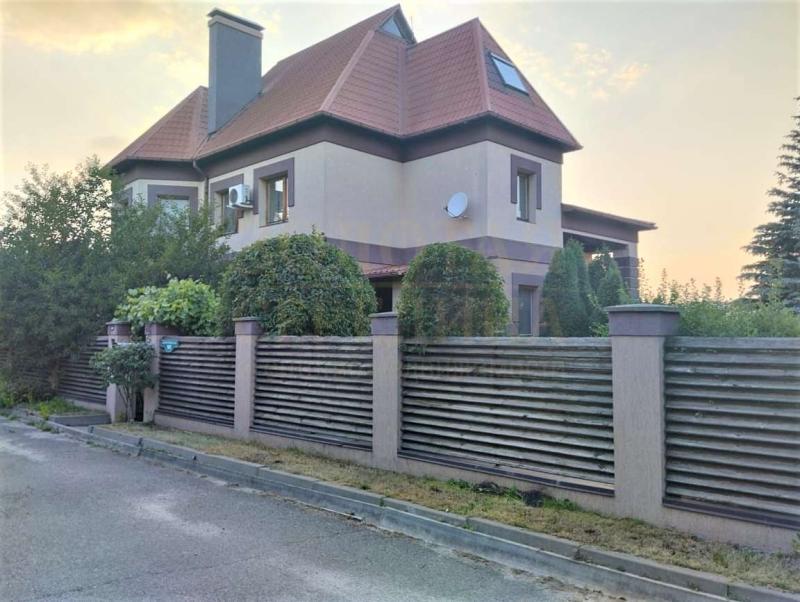 Дом, 530 м², 70 сот.