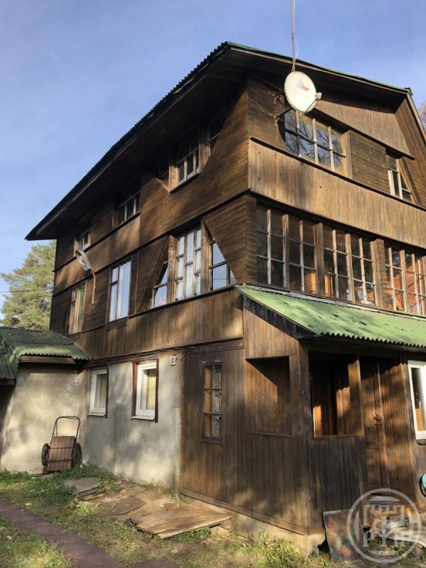 Дом, 180 м², 6 сот.
