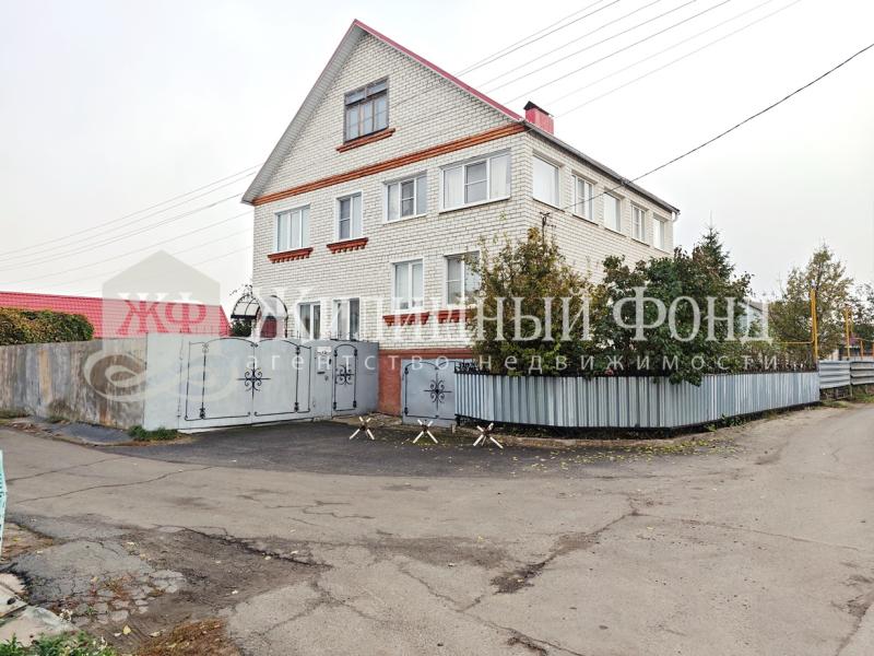 Дом, 277.6 м2
