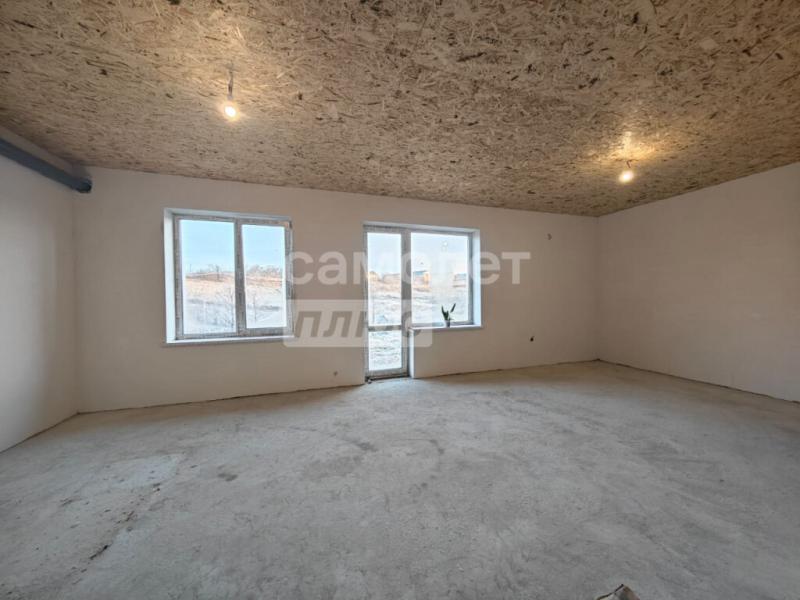 Дом, 173.7 м², 10 сот.