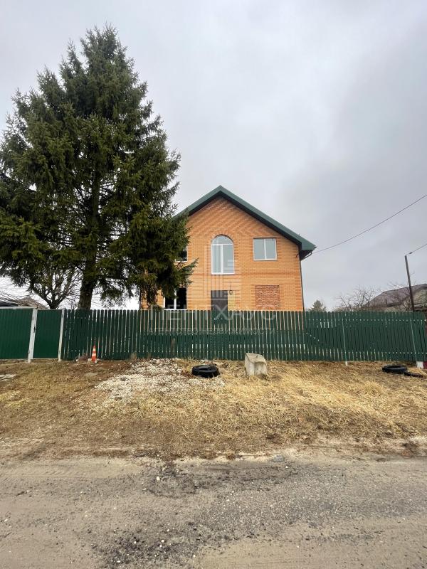 Дом, 266 м², 9 сот.