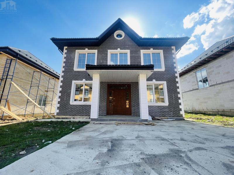 Дом, 218.7 м2