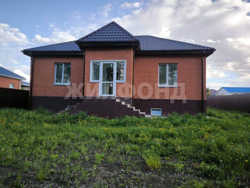 Дом, 279 м², 9 сот.