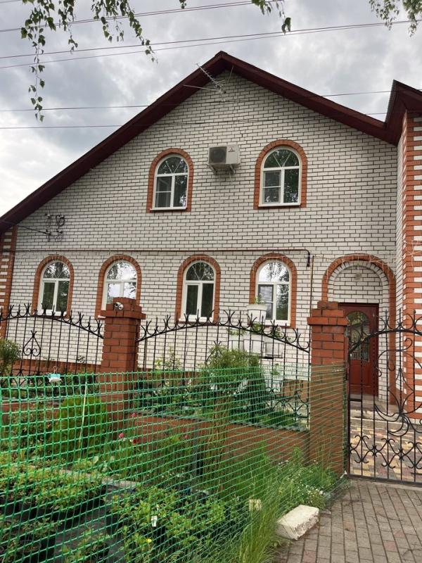 Дом, 249 м², 931 сот.