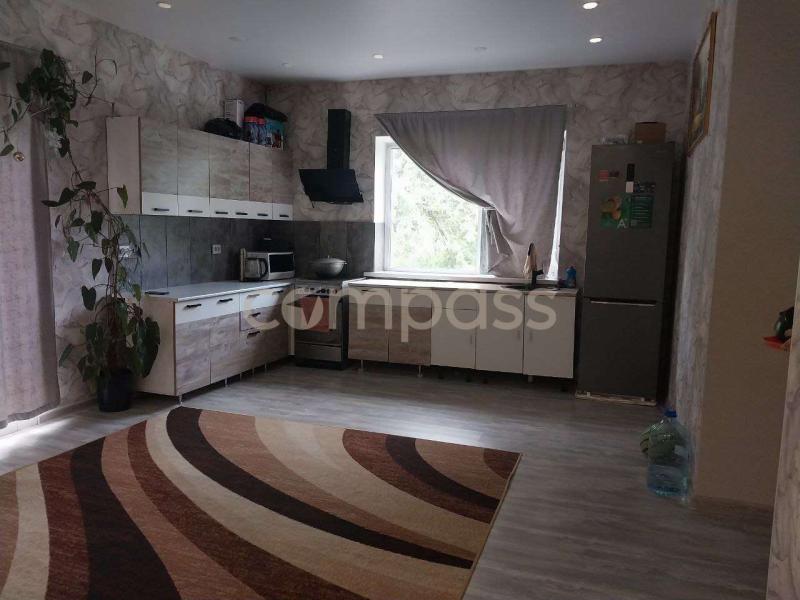 Дом, 140 м², 8 сот.