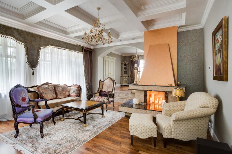 Дом, 323 м², 19 сот.