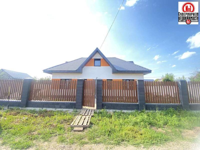 Дом, 170 м²