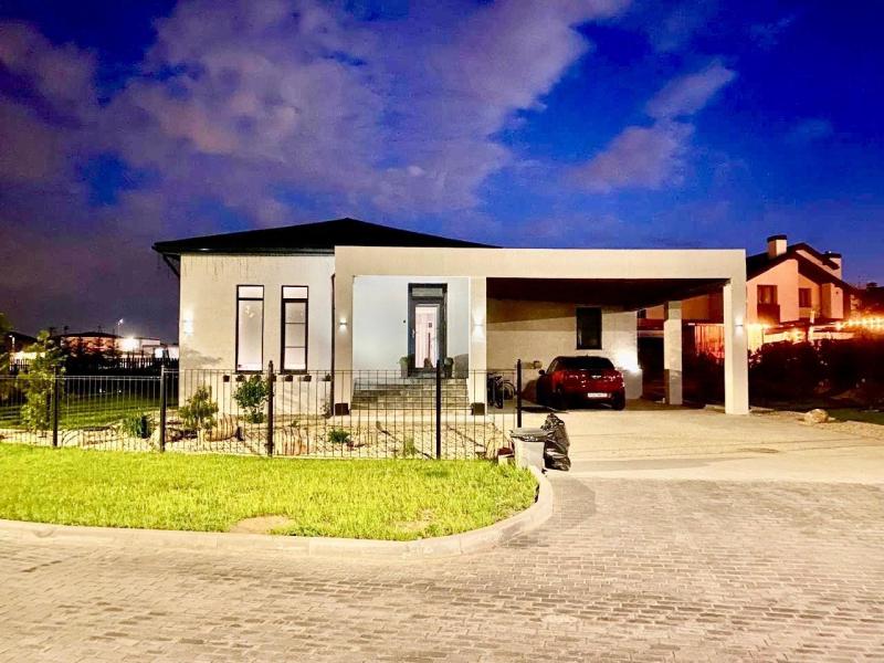 Дом, 187 м², 10 сот.