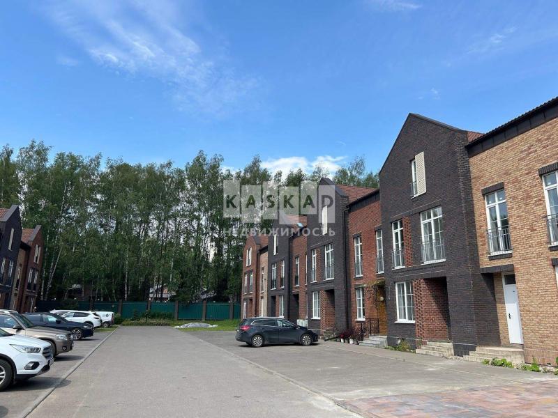 Дом, 150 м², 1 сот.