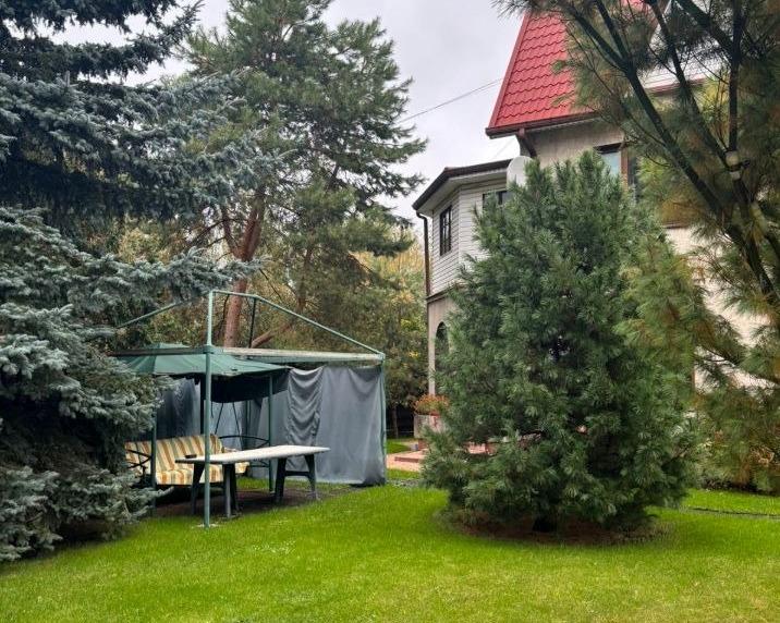 Дом, 326 м², 23 сот.